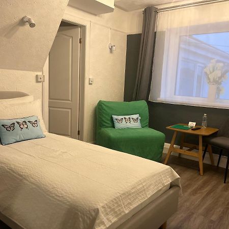 Orient B&B Holyhead Zewnętrze zdjęcie