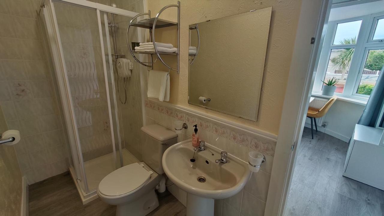 Orient B&B Holyhead Zewnętrze zdjęcie