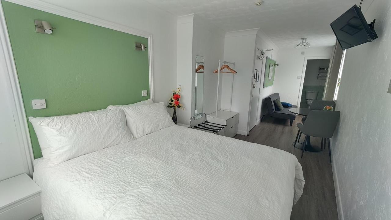 Orient B&B Holyhead Zewnętrze zdjęcie