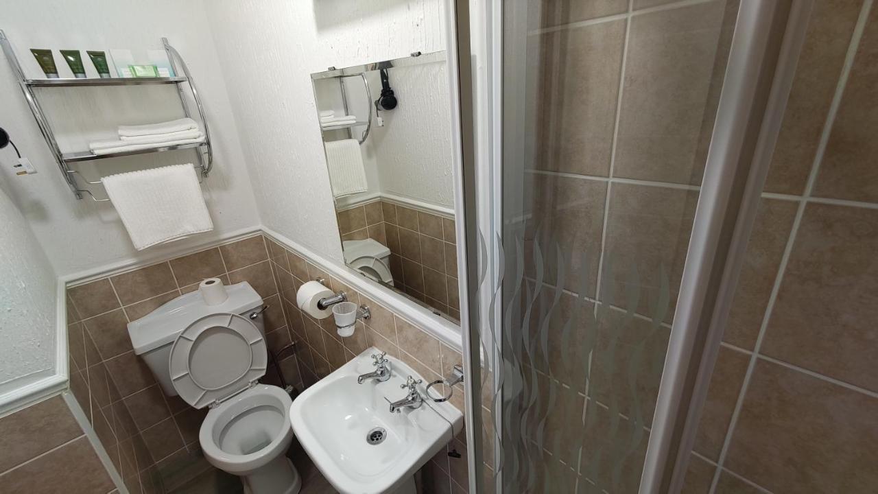Orient B&B Holyhead Zewnętrze zdjęcie