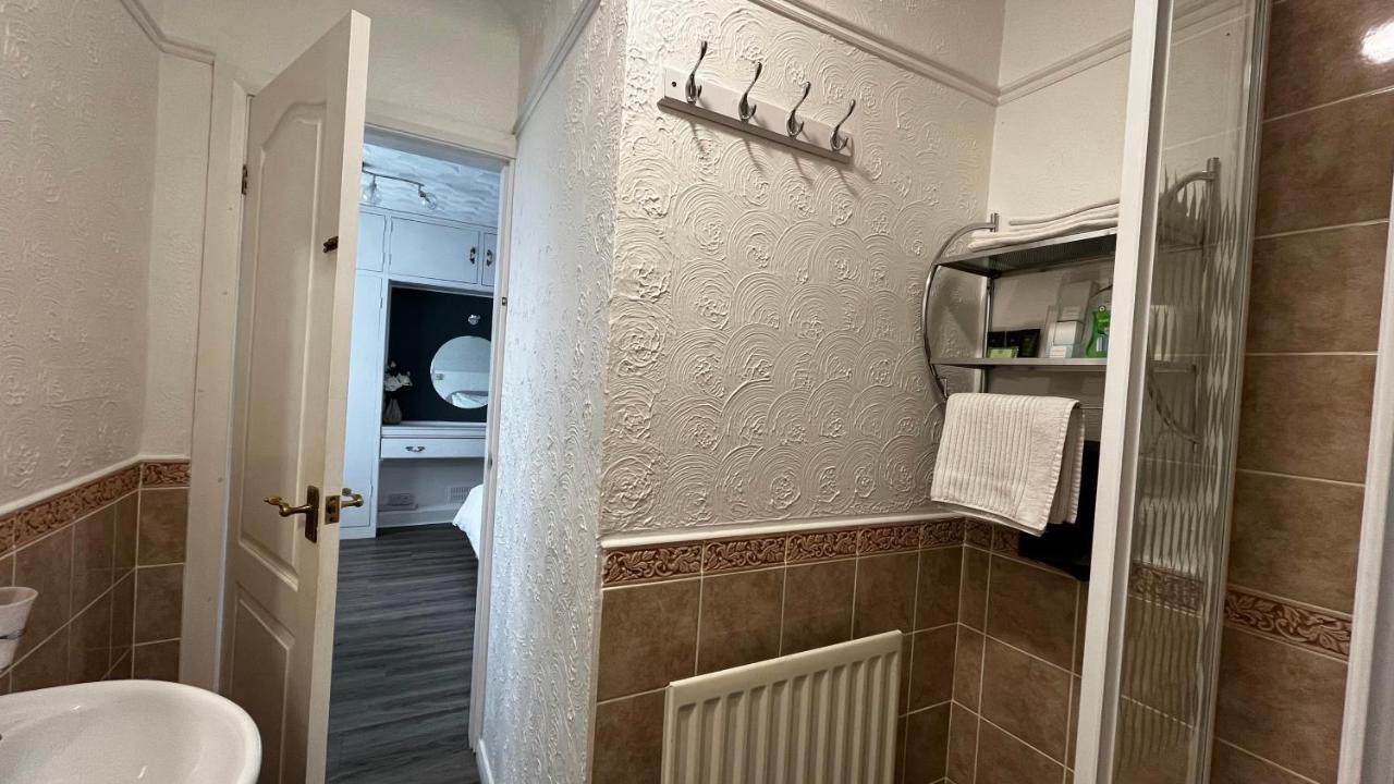 Orient B&B Holyhead Zewnętrze zdjęcie